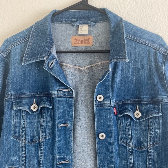 Levi’s Women's Original Denim Jean Trucker Jacket L - Picture 6 of 12